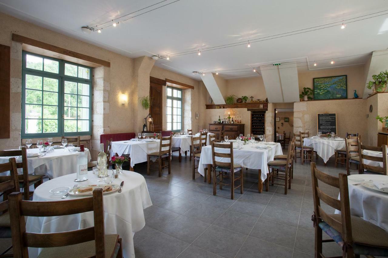 Hotel Le Lion D'Or Manzac-sur-Vern Exterior foto